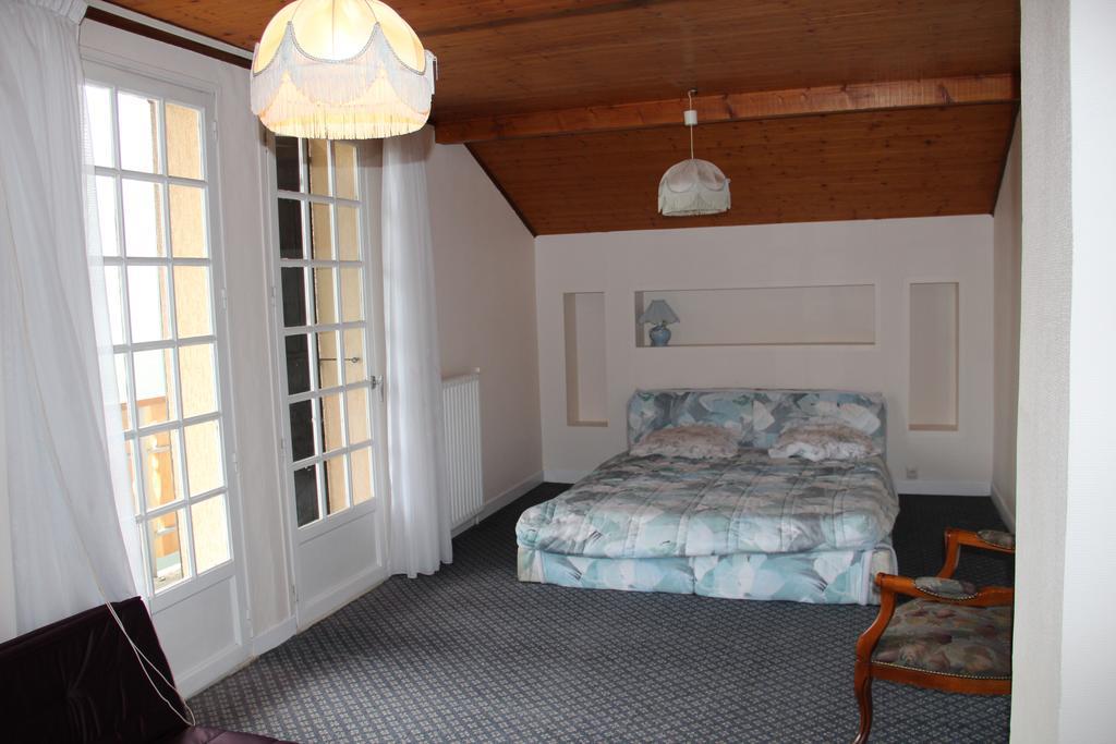 Holiday Home Maison De La Litiere Pugny-Chatenod Kamer foto